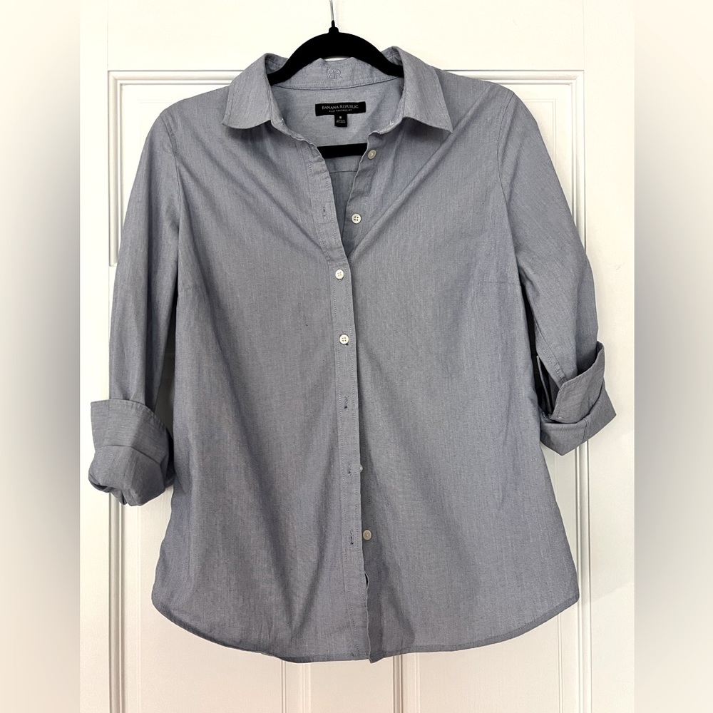 Banana Republic Riley Tailored Fit Button Down Size 8